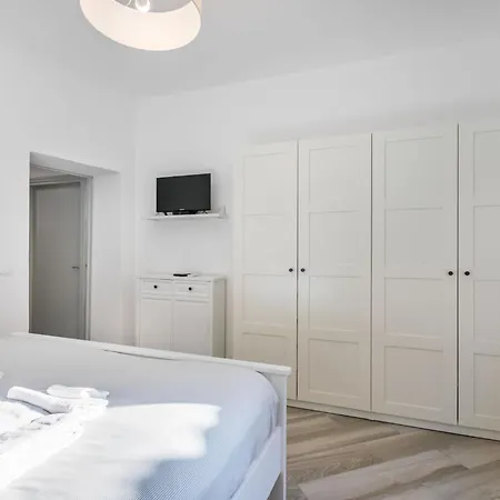 Lägenhet Casa Roro By Interhome